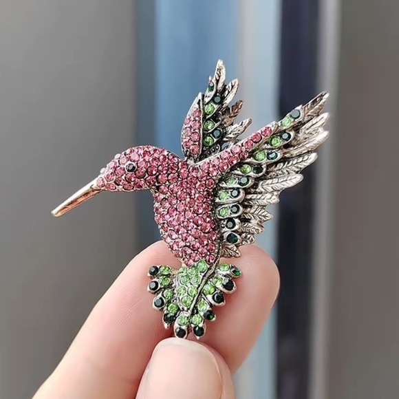 Anthropologie Jewelry - Hummingbird Pink Bird Brooch